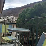 T3 Classe 2 Etoiles En Hypercentre Avec Parking Prive A Luchon * Bagnères-de-Luchon