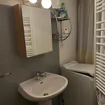 T3 Classe 2 Etoiles En Hypercentre Avec Parking Prive A Luchon Bagnères-de-Luchon