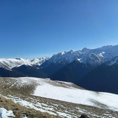 T3 Classe 2 Etoiles En Hypercentre Avec Parking Prive A Luchon * Bagneres-de-Luchon